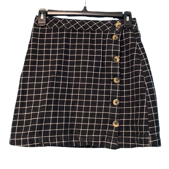 H&M Side Front Button Skirt - Size 4 - Picture 2 of 8